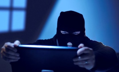 computer-hacker-snooping-stealing