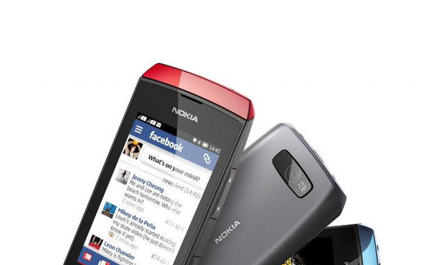 Hai-uno-smartphone-Asha-Nokia-ti-spia